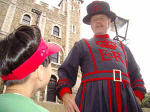 beefeater.jpg (201293 bytes)
